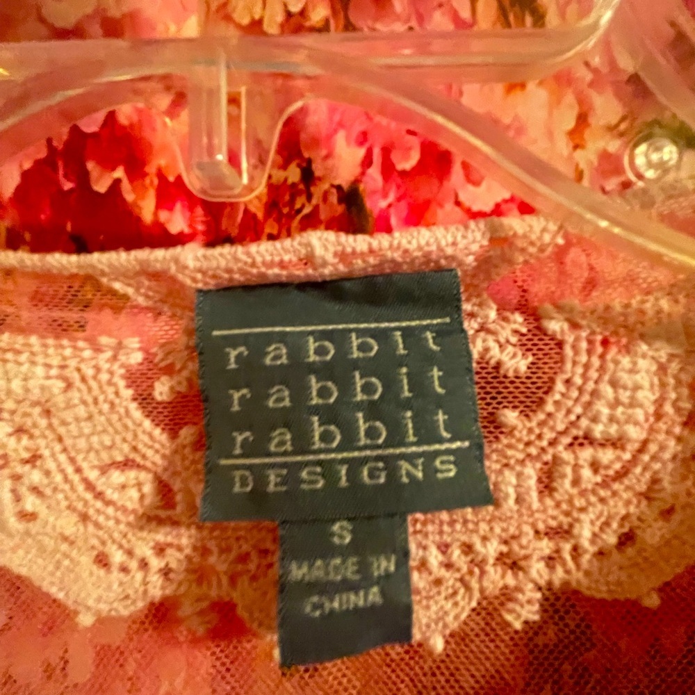 Rabbit Rabbit Rabbit Small pink lace sweater